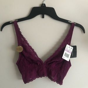 NWT Wacoal Halo Lace Wire Free Bralette
